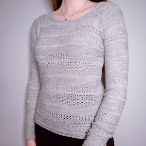 Aeropostale Light Gray Knit Pattern Sweater